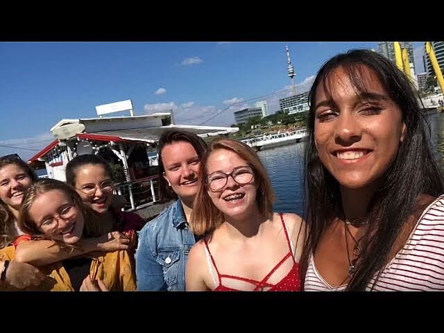 Liebe_Sicher! & Musikvideo "Love Life"
